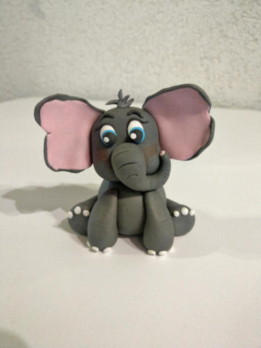 Kleiner süßer Elefant (1)